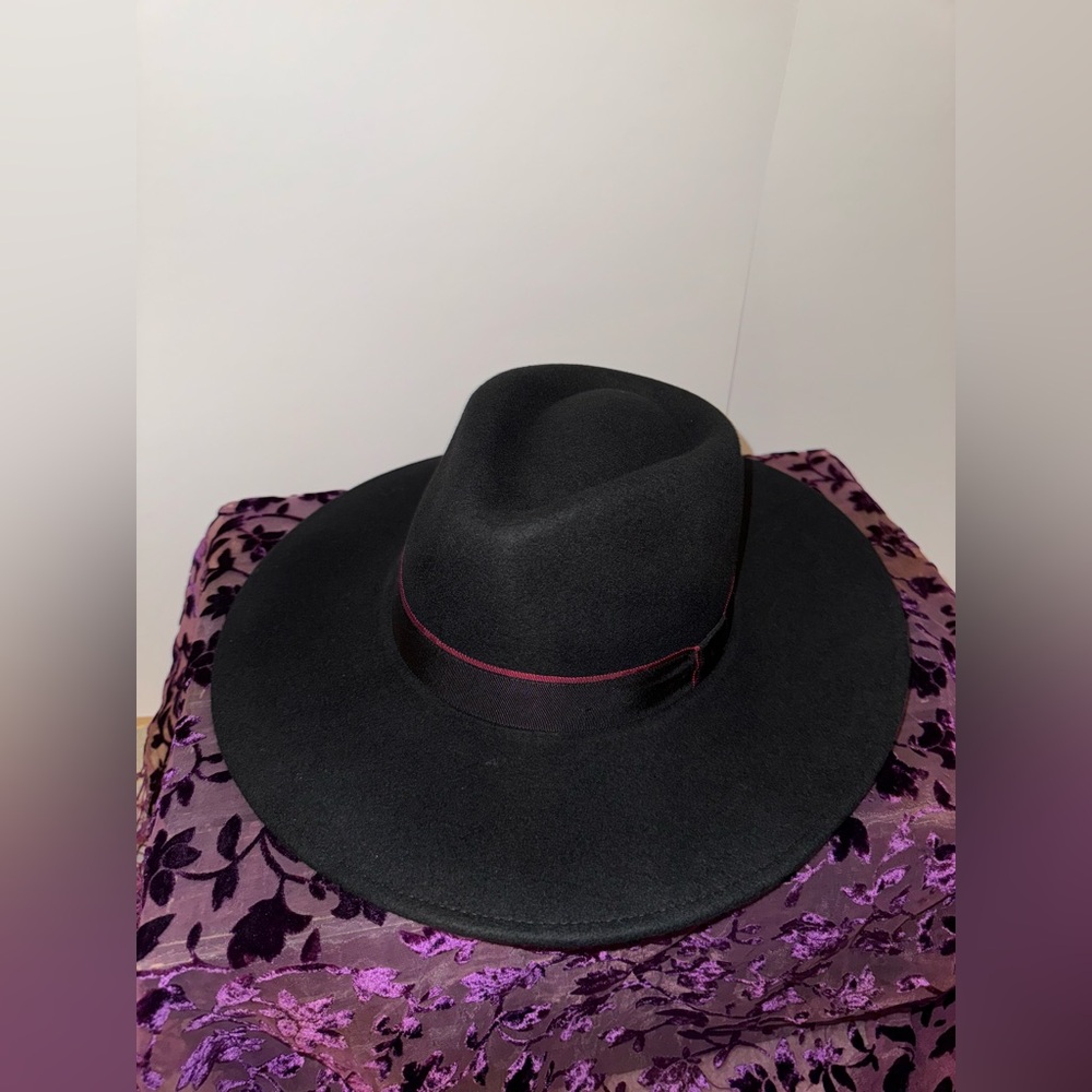 Black fedora hat. Never worn.